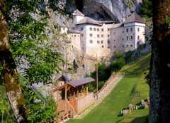 Castillo de Predjama, Eslovenia